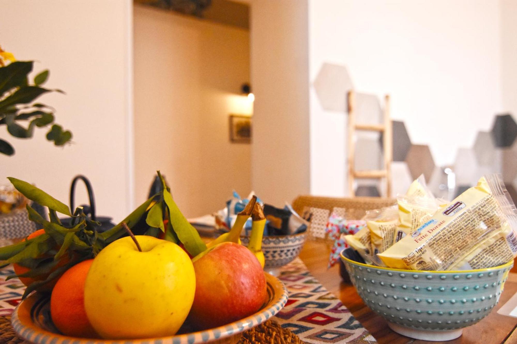Sunrise Luxury Hotel Napoli Bagian luar foto