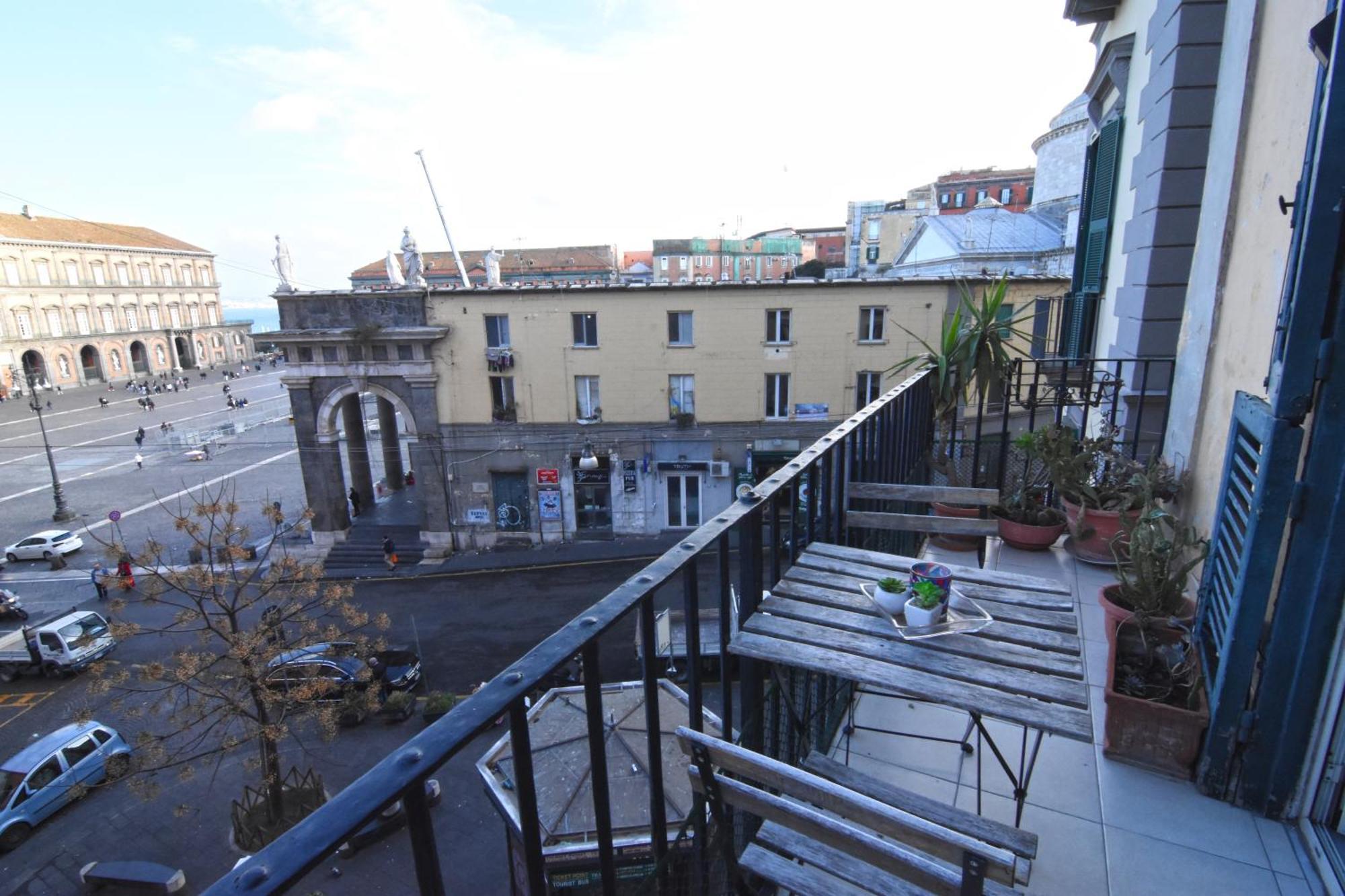Sunrise Luxury Hotel Napoli Bagian luar foto